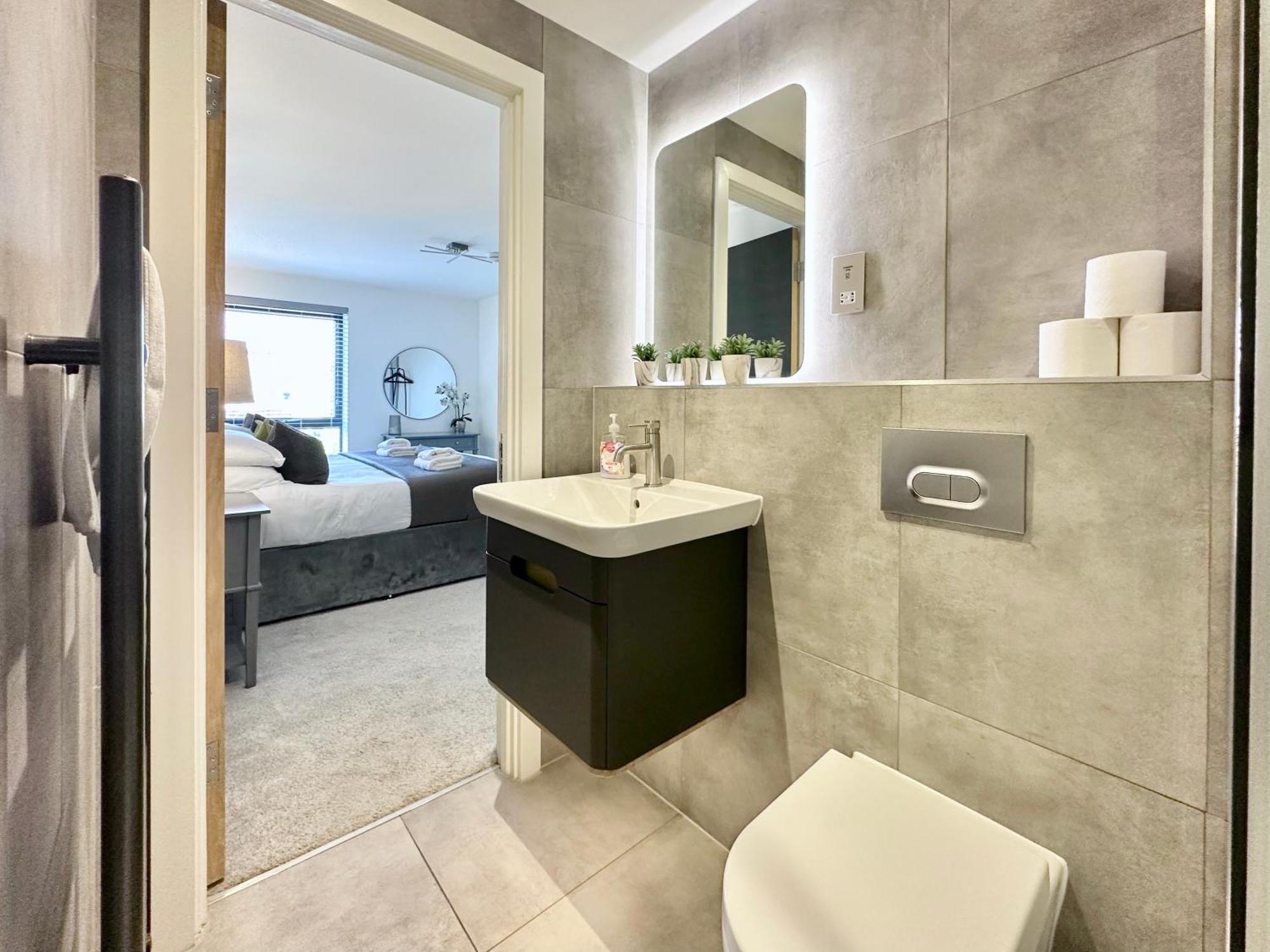 Icona Luxury Apartment With Minster Views & Allocated Parking York Exterior foto